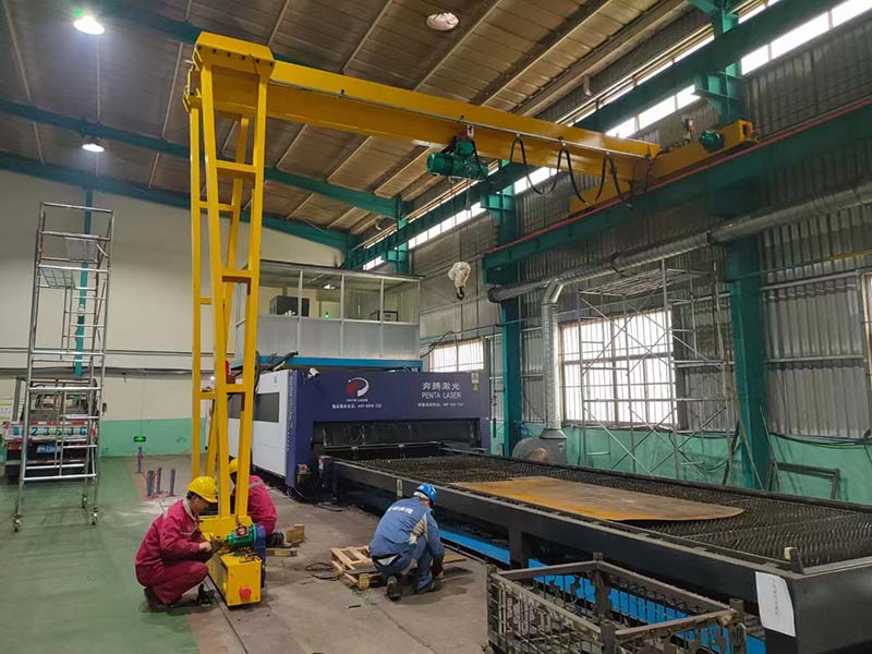 BMH型1-5t电动葫芦半门式起重机